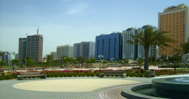 Abu-Dhabi-Corniche