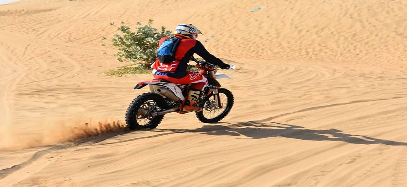 Motorcycle Rental Dubai Dirt Bike Lifetime Desert Experience 690